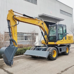 135型輪式挖掘機