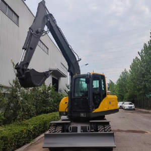 100型輪式挖掘機(jī)