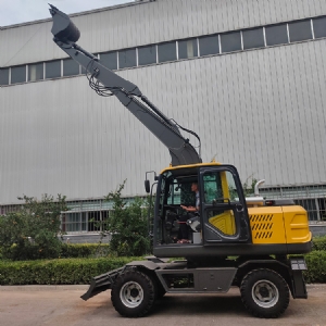 100型輪式挖掘機(jī)